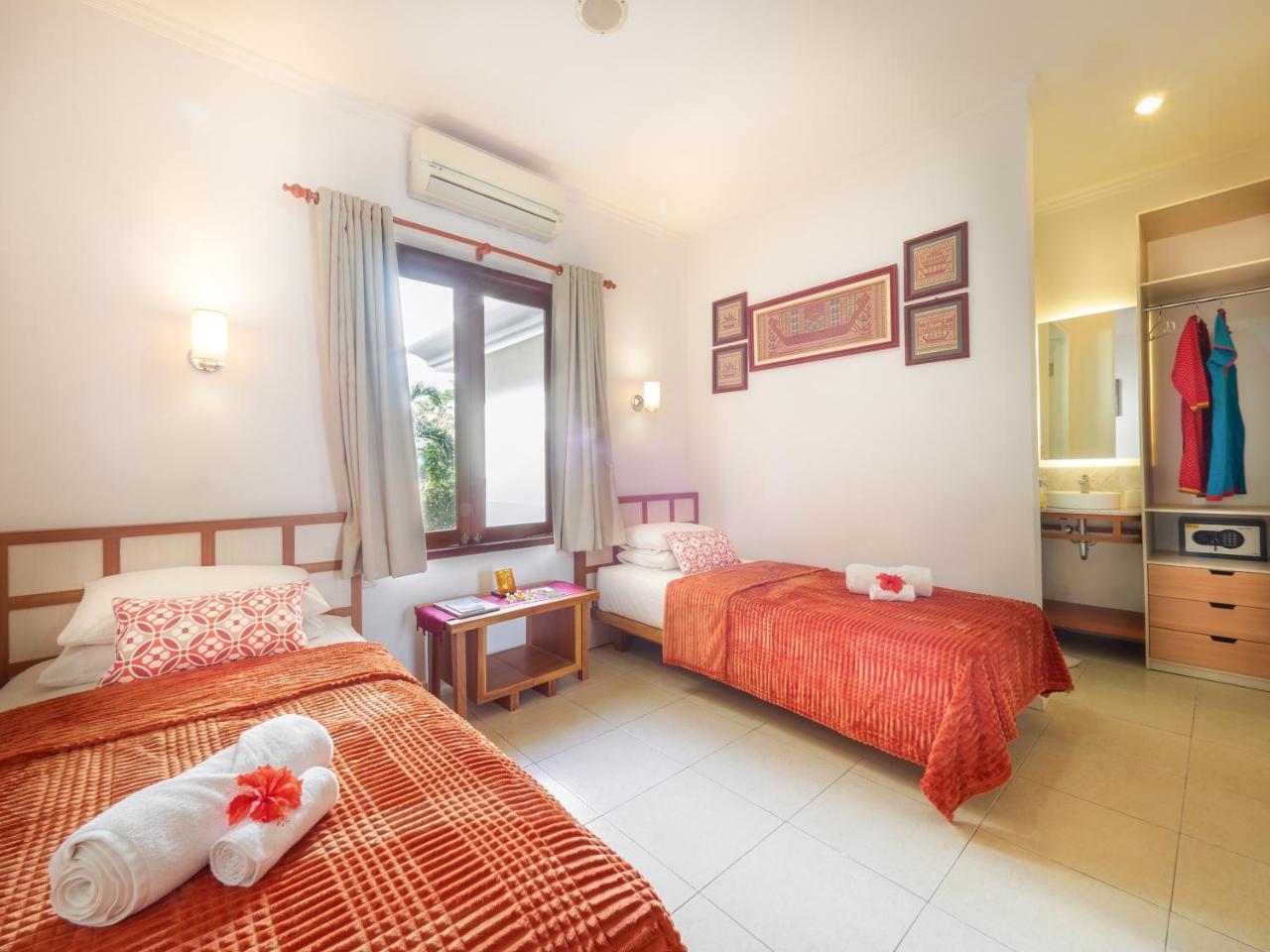 Al-Isha Dharamshala Hotel Kuta Lombok Exterior foto